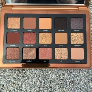 New in Box Natasha Denona Bronze Eyeshadow Palette.